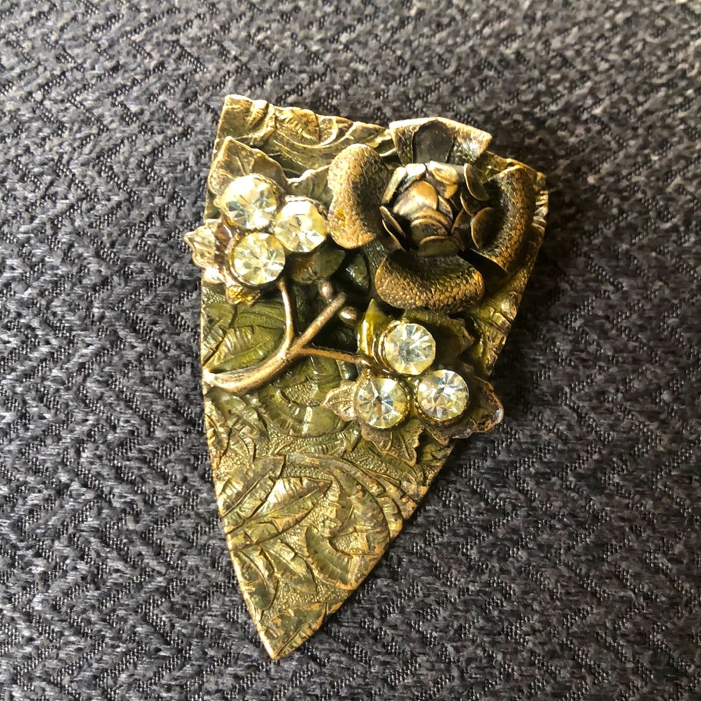 Metal (Brass?) Scarf Clip w/ Rhinestone Accent